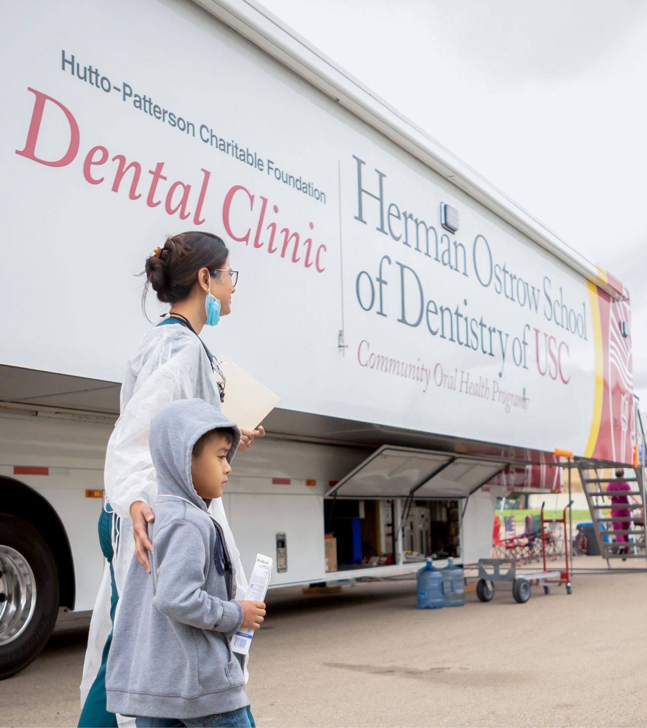 Ostrow’s mobile clinics provide treatment to underserved individuals from the California’s Central Coast to the Mexican border. | DON BOOMER